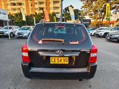 2009 HYUNDAI TUCSON CITY SX, auto, $ 5999 Great 1st car.