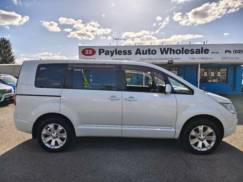 2017 MITSUBISHI DELICA, Turbo Diesel, 4WD, 8seats, well maintained, $30999