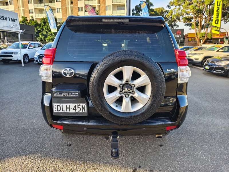 2011 TOYOTA LANDCRUISER PRADO GXL (4x4), well maintained, $ 19999