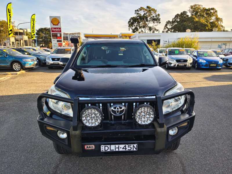 2011 TOYOTA LANDCRUISER PRADO GXL (4x4), well maintained, $ 19999