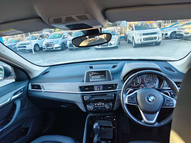 2017 BMW X1 sDRIVE 20i, Full Bmw service history, $ 13999 Great great car.