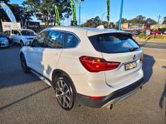 2017 BMW X1 sDRIVE 20i, Full Bmw service history, $ 13999 Great great car.