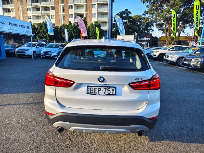 2017 BMW X1 sDRIVE 20i, Full Bmw service history, $ 13999 Great great car.