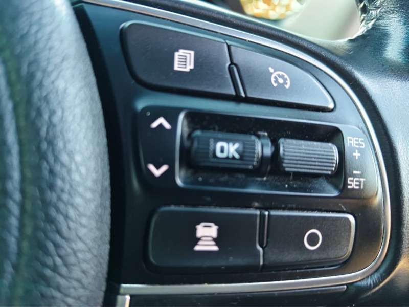 2018 KIA OPTIMA Si, auto, low kilometers, well maintained, $ 17999 Great car.