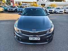 2018 KIA OPTIMA Si, auto, low kilometers, well maintained, $ 17999 Great car.