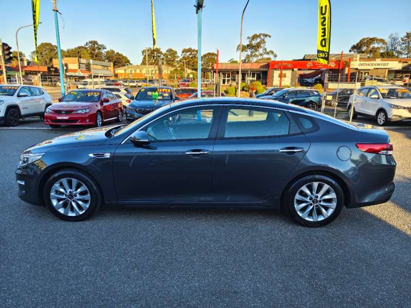 2018 KIA OPTIMA Si, auto, low kilometers, well maintained, $ 17999 Great car.