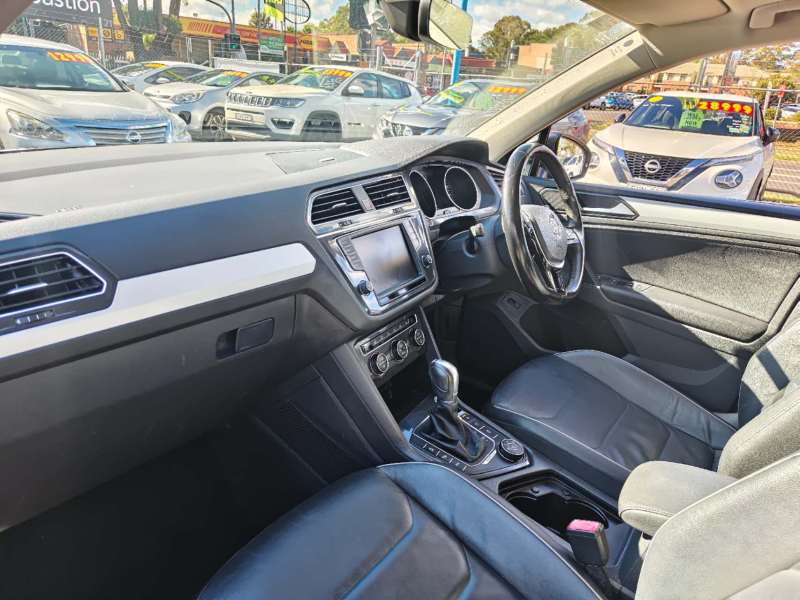 2016 VOLKSWAGEN TIGUAN 132 TSI COMFORTLINE, 85696km only, well maintained, $ 17999