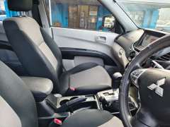 2014 MITSUBISHI TRITON GLX (4x4), auto, low kilometers, well maintained, $ 17999 Ready for work.