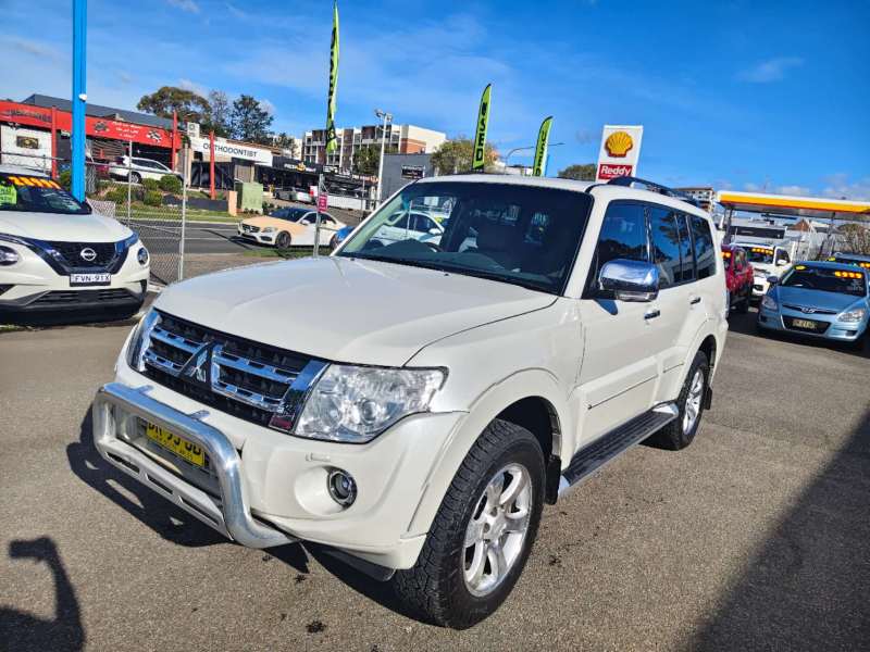 2012 MITSUBISHI PAJERO EXCEED LWB (4x4), 7 seats, hard to find this condition, $ 21999