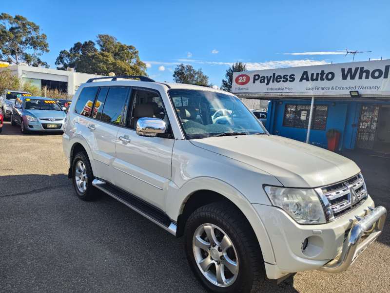 2012 MITSUBISHI PAJERO EXCEED LWB (4x4), 7 seats, hard to find this condition, $ 21999