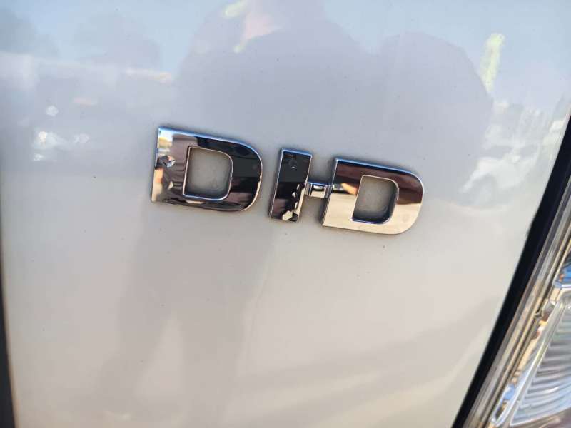 2012 MITSUBISHI PAJERO EXCEED LWB (4x4), 7 seats, hard to find this condition, $ 21999