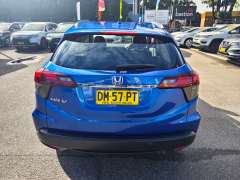2021 HONDA HR-V VTi-S, auto, low kilometers, well maintained, $ 18999
