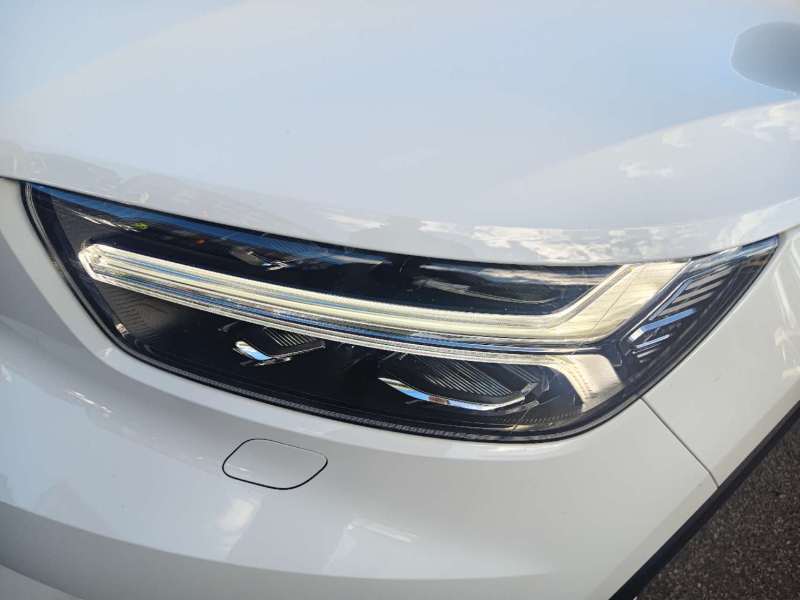 2020 VOLVO XC40 T4 MOMENTUM , well maintained, $ 19999 On special