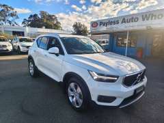 2020 VOLVO XC40 T4 MOMENTUM , well maintained, $ 19999 On special