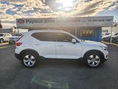 2020 VOLVO XC40 T4 MOMENTUM , well maintained, $ 19999 On special