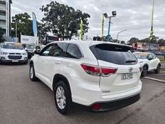 2014 TOYOTA KLUGER GX , 7seats, low kilometers, well maintained, $ 18999 Great family suv.