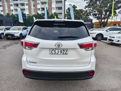 2014 TOYOTA KLUGER GX , 7seats, low kilometers, well maintained, $ 18999 Great family suv.
