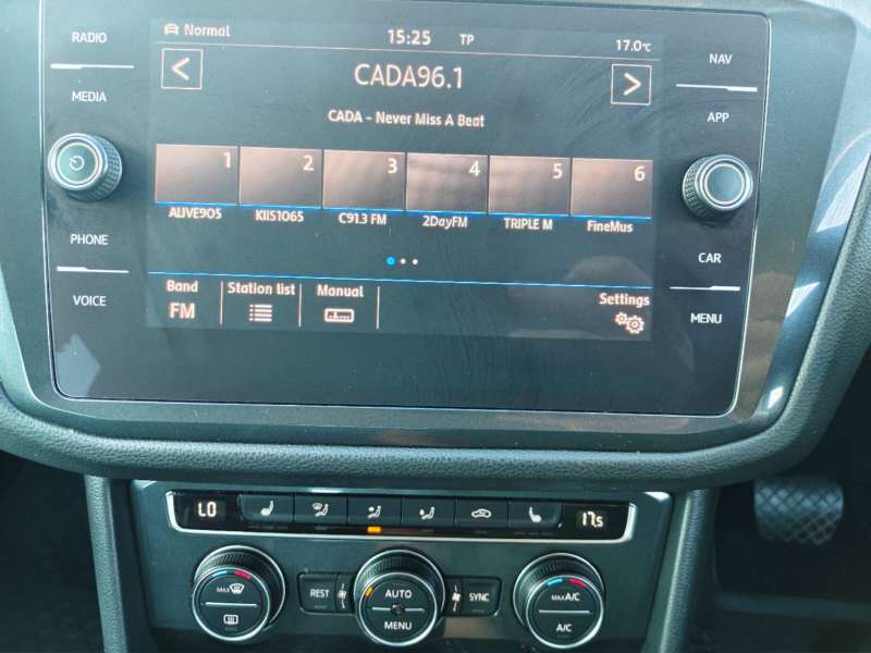 2018 VOLKSWAGEN TIGUAN 132 TSI COMFORTLINE, Top of the range, $ 17999 Great car.
