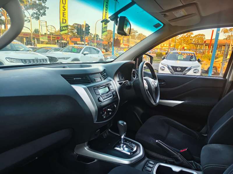 2015 Nissan Navara NP300, auto, Turbo Diesel, low kilometers, $ 18999 Ready for work.
