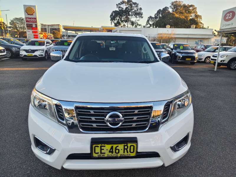 2015 Nissan Navara NP300, auto, Turbo Diesel, low kilometers, $ 18999 Ready for work.