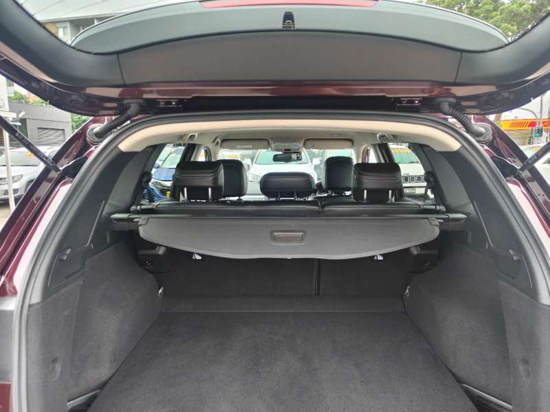 2021 RENAULT KOLEOS INTENS , 77656km only, $ 18999 Nice city suv.