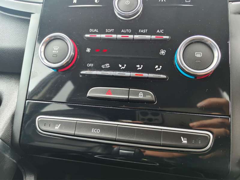 2021 RENAULT KOLEOS INTENS , 77656km only, $ 16999 Nice city suv.