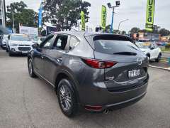 2017 Mazda Cx5 Touring, AWD, low kilometers, well maintained, $ 18999 Great car.