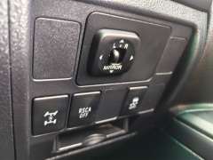 2013 TOYOTA LANDCRUISER ALTITUDE SE, 8seats, Well maintained, $ 39999 Nice truck!