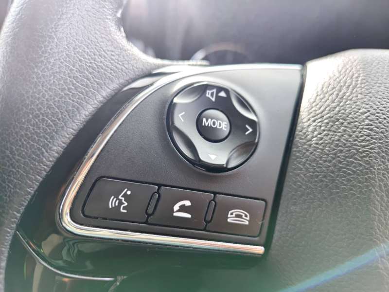 2018 MITSUBISHI OUTLANDER LS 7 SEAT , only 76704km! well maintained, $ 19999 Great car.