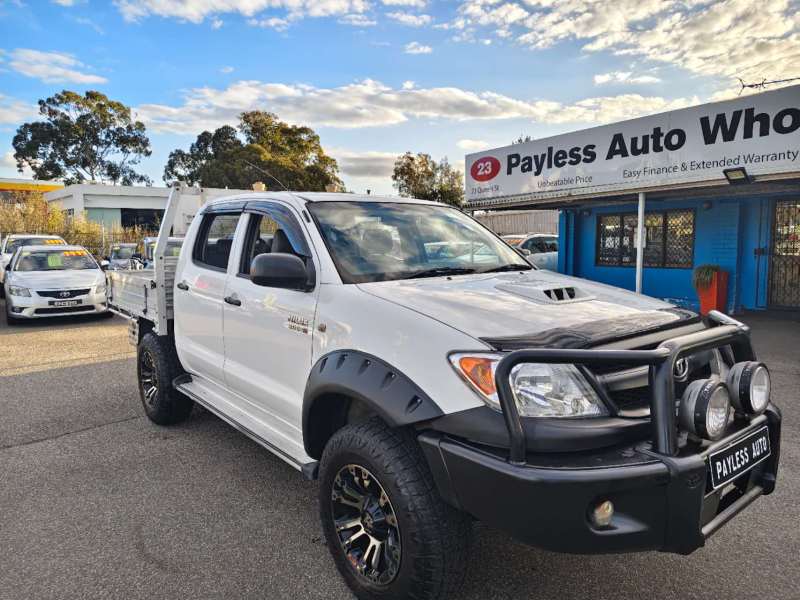 2007 TOYOTA HILUX SR (4x4), manual, well maintained, $ 14999 Ready for work.