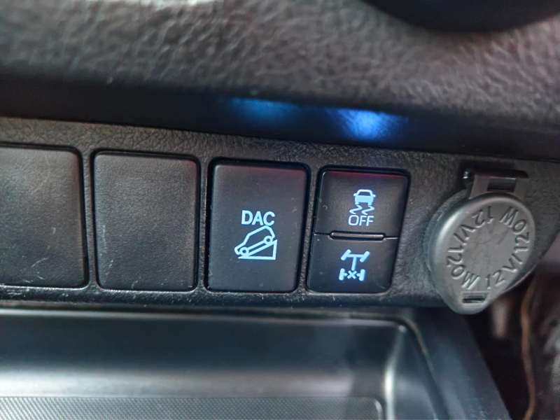 2020 TOYOTA HILUX SR (4x4), auto, well maintained, $ 27999 Cheap !!!