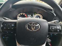 2020 TOYOTA HILUX SR (4x4), auto, well maintained, $ 27999 Cheap !!!