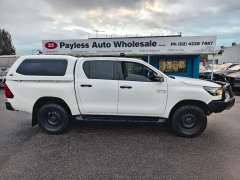 2020 TOYOTA HILUX SR (4x4), auto, well maintained, $ 27999 Cheap !!!