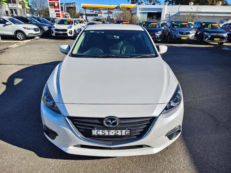 2014 MAZDA MAZDA3 TOURING, manual, low kilometers, $11999 Great 1st car.