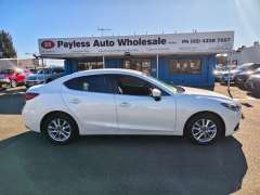 2014 MAZDA MAZDA3 TOURING, manual, low kilometers, $11999 Great 1st car.