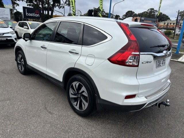 2015 HONDA CR-V VTi-L (4x4) Top of the line, 107248KMS, Well maintained, ON SALE FOR $16999