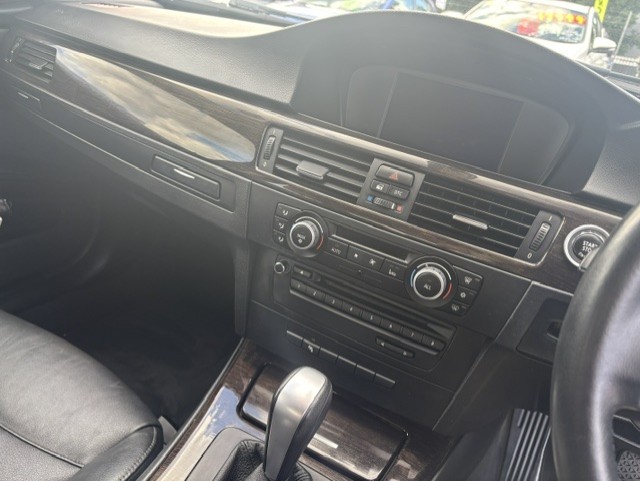2010 BMW 3 20d LIFESTYLE, Diesel, Automatic, 269682KMS, Well maintained, ON SALE FOR $4999