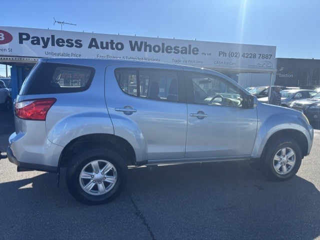 2015 ISUZU MU-X LS-M, Auto, 7Seater, 210061KMS, Well maintained, ON SALE FOR $17999