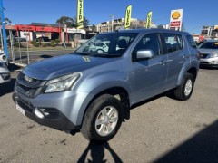 2015 ISUZU MU-X LS-M, Auto, 7Seater, 210061KMS, Well maintained, ON SALE FOR $17999
