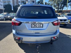 2015 ISUZU MU-X LS-M, Auto, 7Seater, 210061KMS, Well maintained, ON SALE FOR $17999
