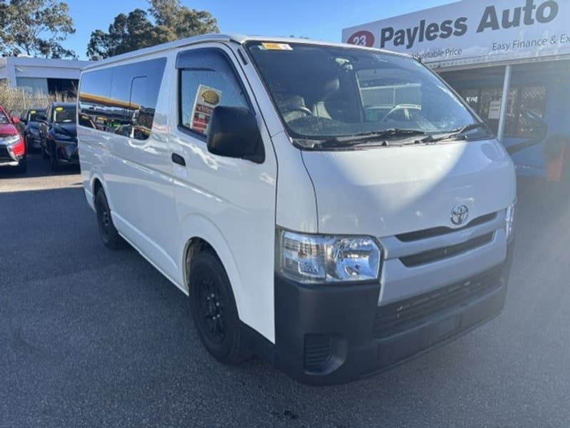 2017 TOYOTA HIACE DX Auto, 109545KMS, 6Seater, ON SALE FOR $26999
