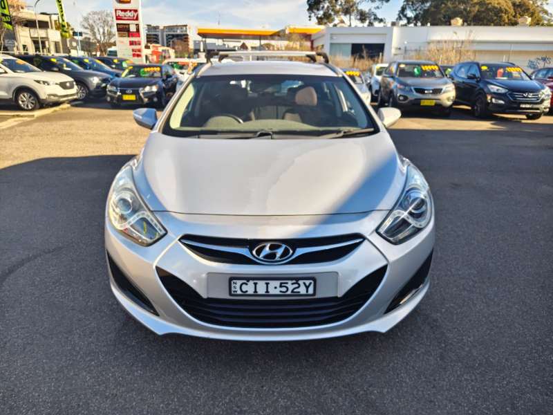 2011 HYUNDAI i40 ACTIVE, wagon, low kilometers, well maintained, $ 8999 ( $7999)
