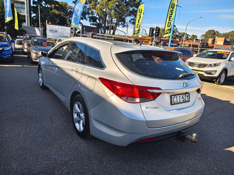 2011 HYUNDAI i40 ACTIVE, wagon, low kilometers, well maintained, $ 8999 ( $7999)