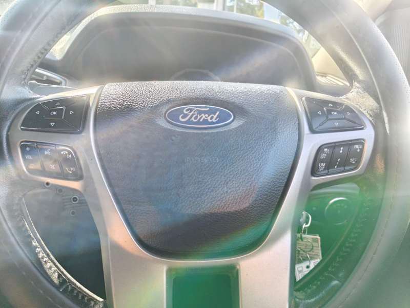 2016 FORD RANGER XLT 3.2 HI-RIDER , auto, $ 13999 Nice truck, ready for work.