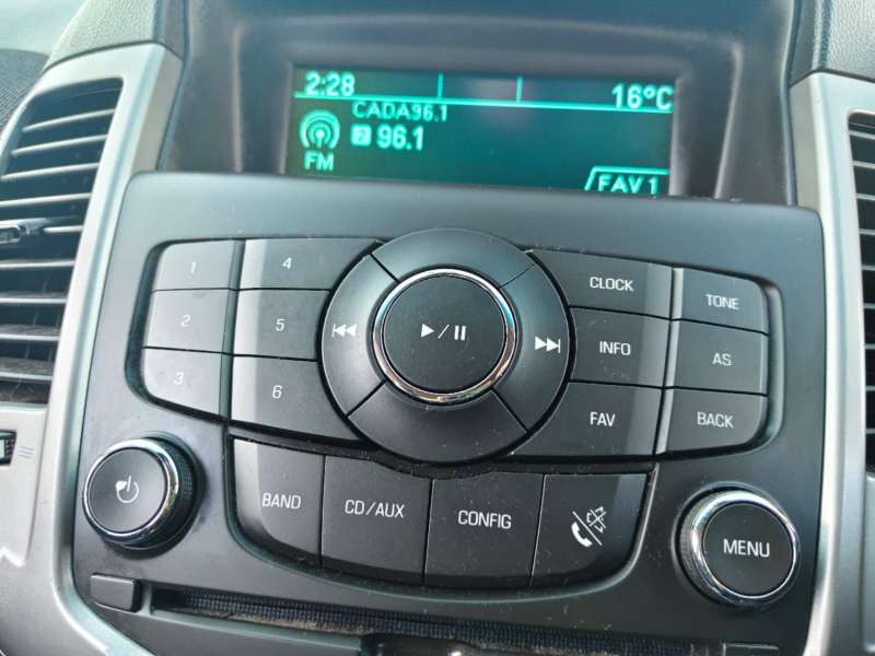 2011 HOLDEN CRUZE CD, auto, low kilometers, $ 4999 Cheap 1st car.
