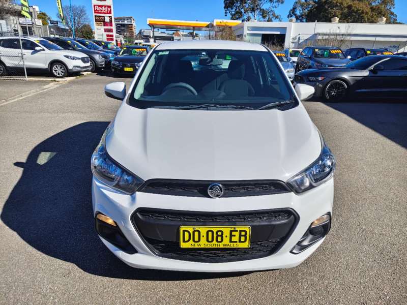 2016 HOLDEN SPARK LS, manual, low kilometers, $ 6600 Great 1st car.