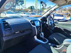 2018 ISUZU MU-X LS-U (4x4), 7seats, possibly the best you will find! $ 21999 Great family suv.