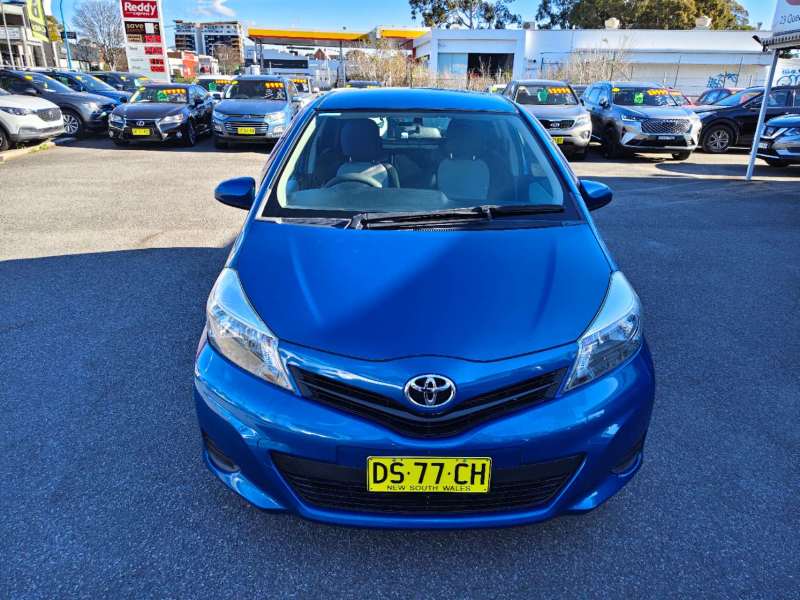 2012 TOYOTA YARIS YRS, 5doors, auto, only done 87865km! $ 11999 Cheap reliable 1st car.