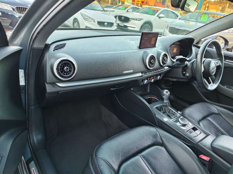2020 AUDI A3 35 TFSI S LINE PLUS, Only done 77698km, $ 24999 Nice car.