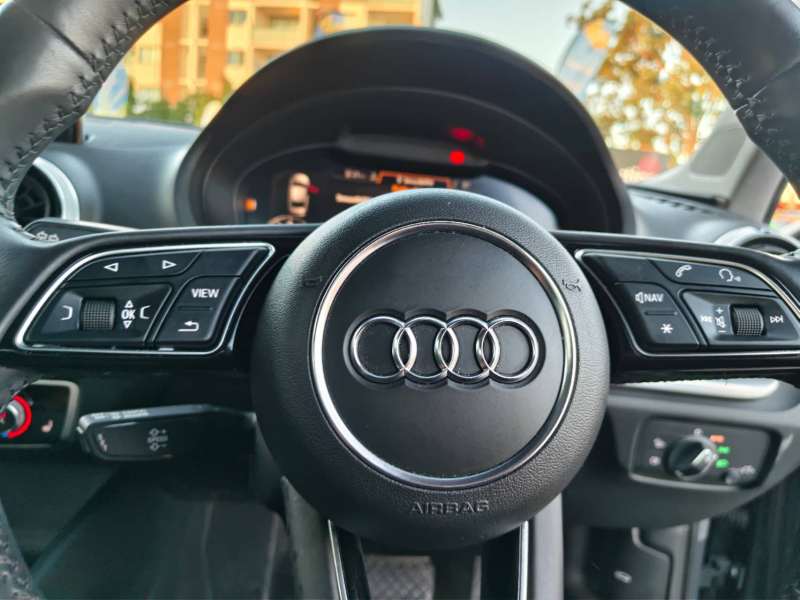 2020 AUDI A3 35 TFSI S LINE PLUS, Only done 77698km, $ 24999 Nice car.